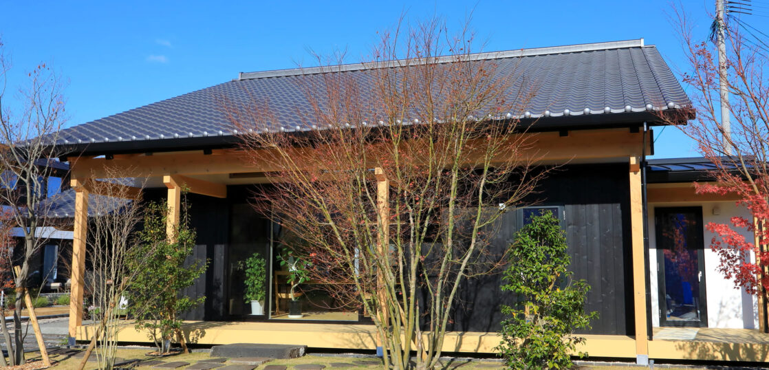 木造平屋建て